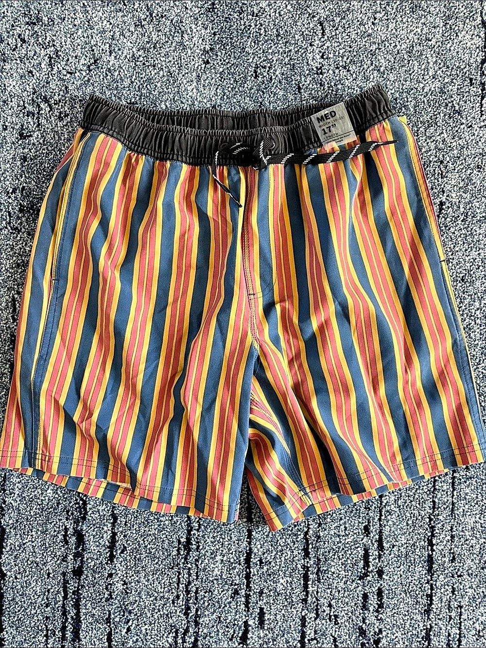 Men's Striped Swim Trunks Size Medium NWT